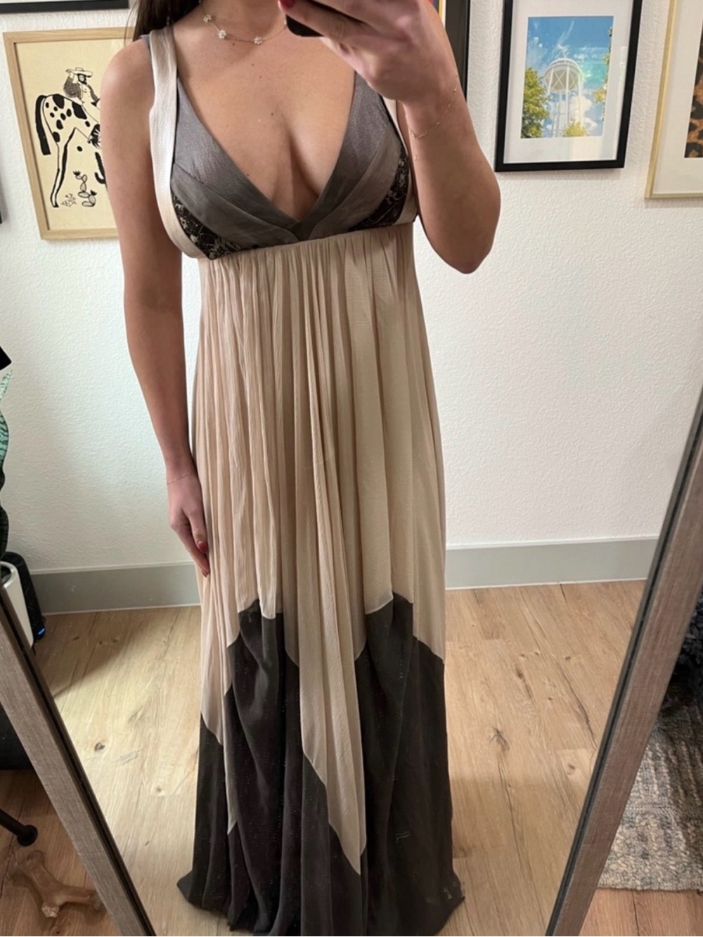 BCBGMAXAZRIA Runway 100% Silk Dress RARE! XS โจ